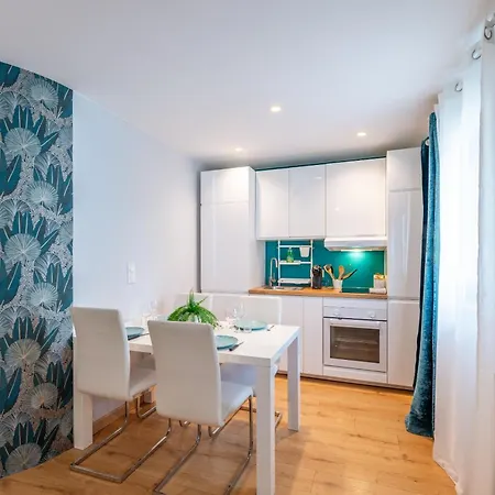 La Perle Lune -chambre En Colocation- Centre - - Parking Amberieu-en-Bugey